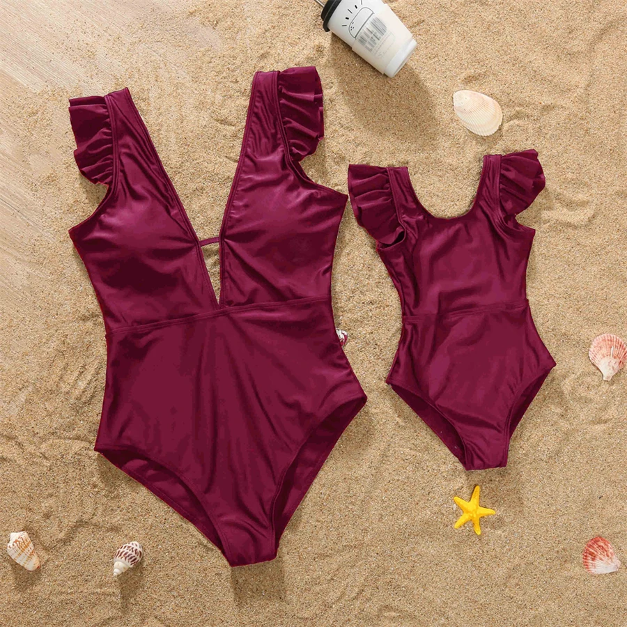 

V-Neck Mother Daughter Bikini Swimsuits Family Set Ruffled Mommy and Me Matching Swimwear Mom Baby Women Girls Beachwear Clothes