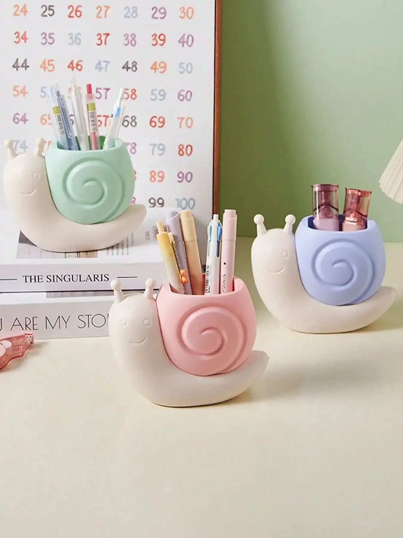 2026 1pc Cartoon Snail Pen Holder, Desktop Office Pen Barrel, High-Appearance Stationery Storage Box For Boys And Girls, Also For Makeup Brushes, Perfect gift