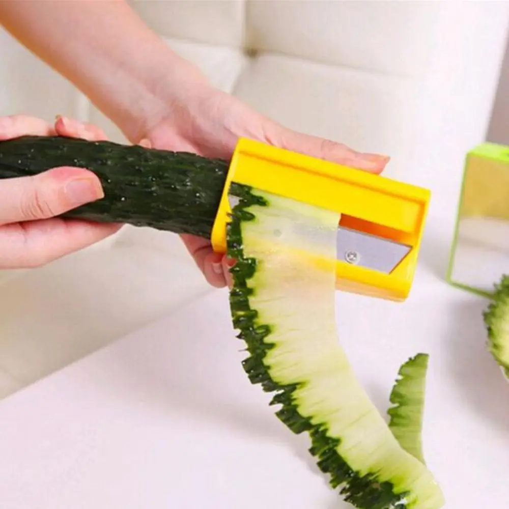 

Multifunctional Manual Cucumber Mask cutter Thin Facial Skin Care Carrot Sharpener Rotating with Mirror Peeler Women