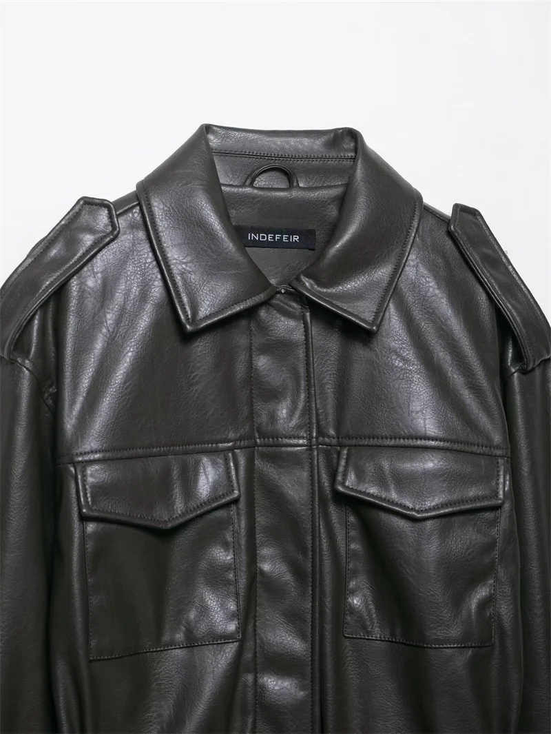 سترة نسائية خريف جديد 2025 سترة من الجلد الصناعي بأكمام طويلة باللون الأخضر الداكن مع زخرفة جيب مع حزام شخصية غير رسمية Mot #3