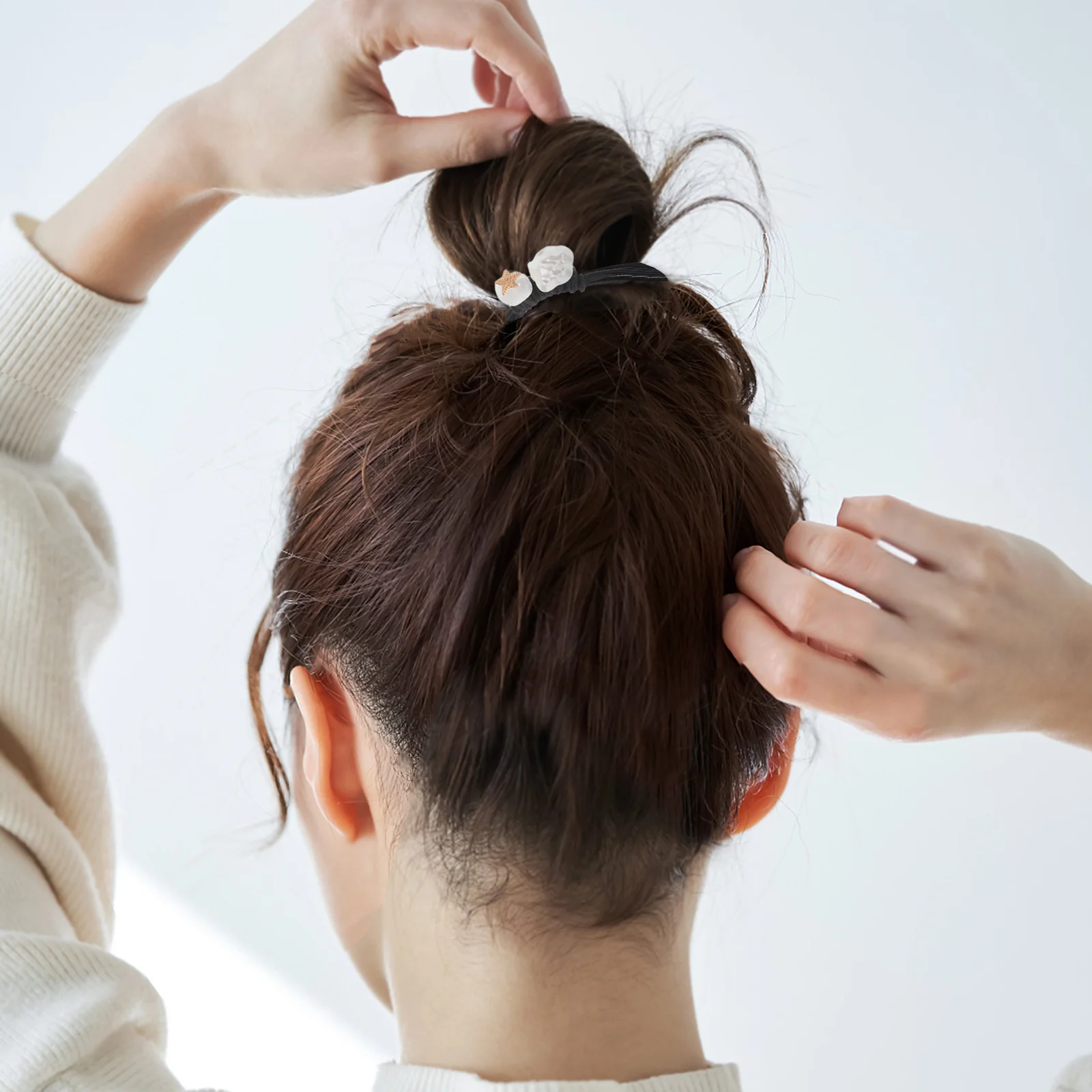 

4Pcs Hair Ties High Elastic Knotted Heart Star Shape Durable Ponytail Holders for Girls Daily Use Hair Tie with Star