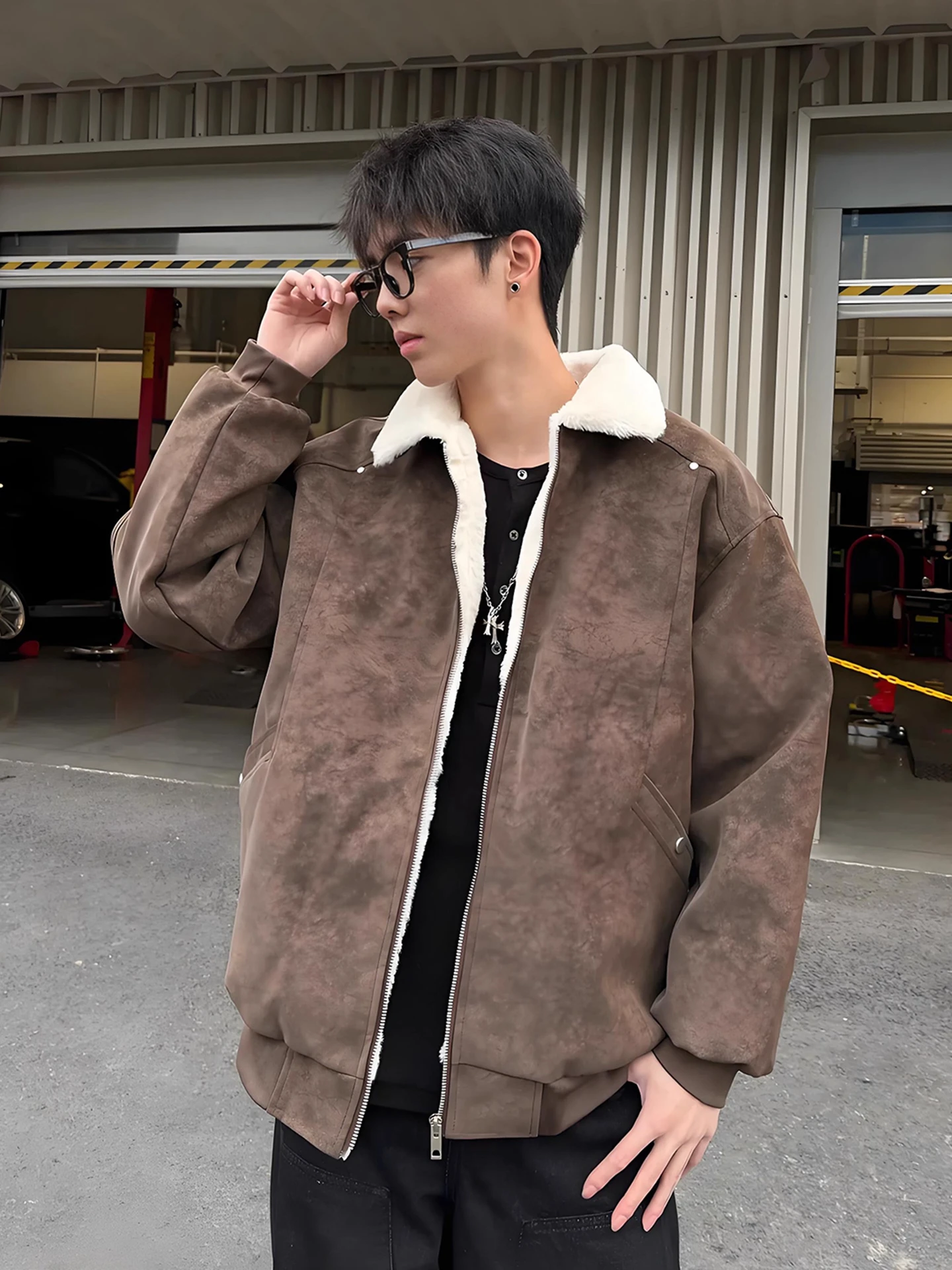 

Men's Winter Thiened ort Cotton Jaet Lamb Velvet Coat Coffee PU Leather Warmth Long Sve Zipper Closure Casual Outerwear