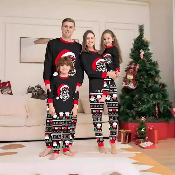 

Новинка 2023 года, рождественский одинаковый пижамный комплект для всей семьи, одежда для родителей и детей с принтом, топ + брюки, рождественская одежда для сна и детский комбинезон