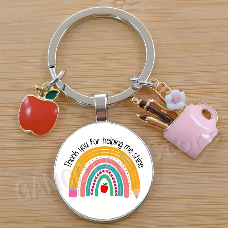 Thank you for helping me shine. Teacher thanks for the gift keychain, enamel pen holder, apple pendant, DIY keychain gift