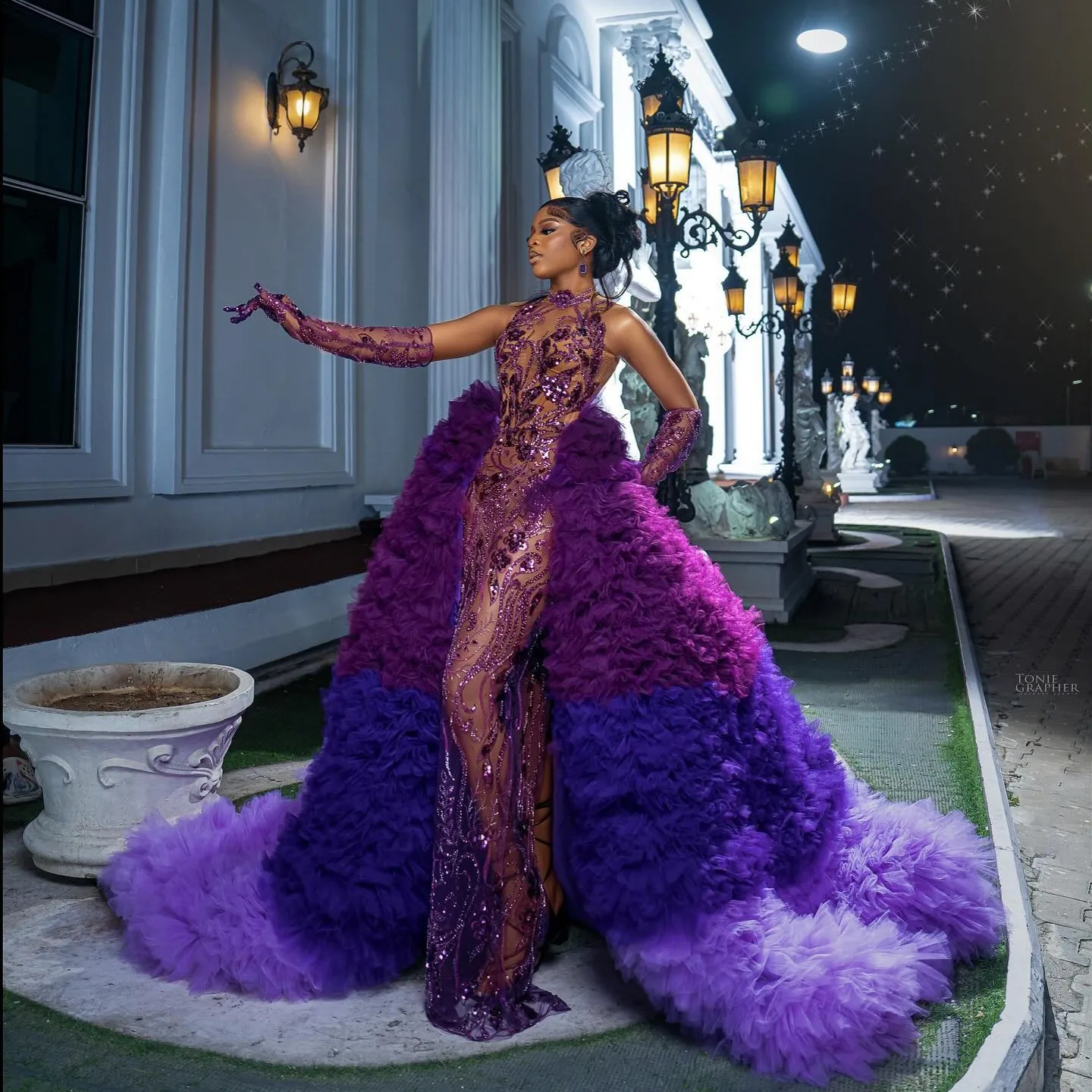 

Fabulous Purple Floral Lace Long African Gowns With Detachable Train Luxury See Thru Multi Colored Aso Ebi Formal Party Dresses