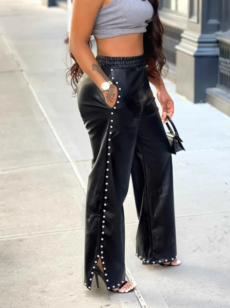 

Универсальные брюки с комфортным силуэтом, расклешенные брюки из веганской кожи с карманами, широкие брюки с декором из страз