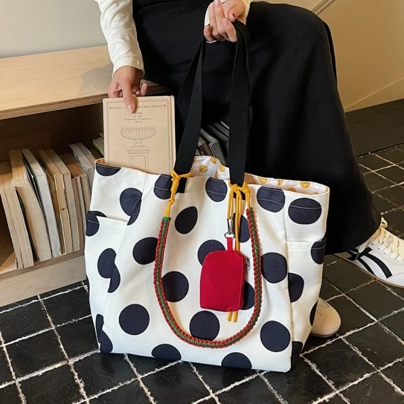 

Korean Polka Dot Tote Canvas Bag Large Capacity Casual Shoulder Bag Fashion Simple Handbag Bucket Bag Women Street Shopping Bags
