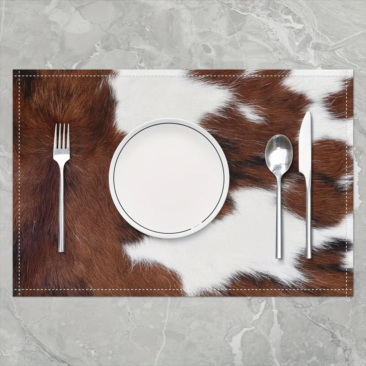 2pcs Place Mats Cow Print Placemats, Brown And White Farmhouse Style Animal Place Mats, Western Highlands Cattle Pattern Mats