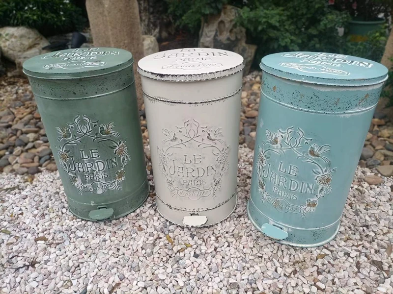American country style retro old wrought iron English letter round trash can, three colors