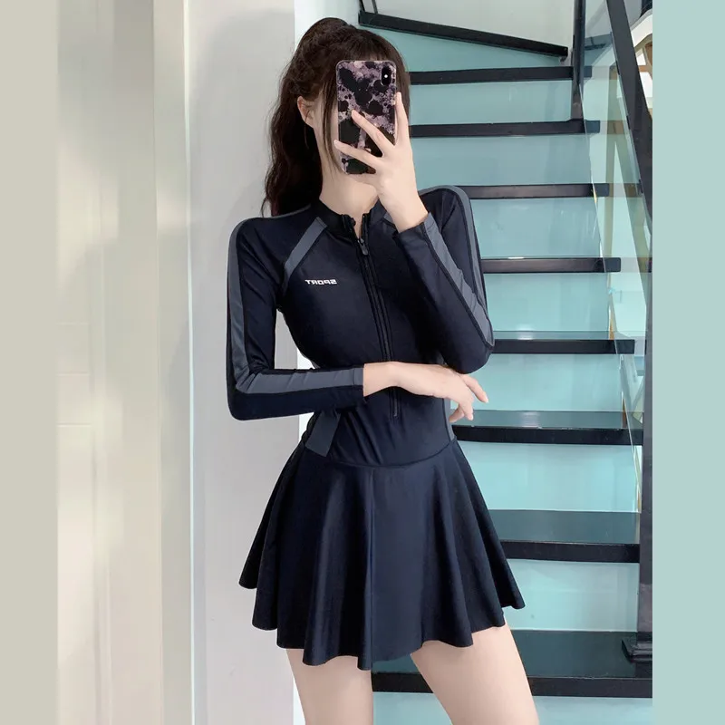 New Sporty Style Women Patchwork Slimming Beach Dress Long Sleeve Zipper Swimwear One Piece Swimsuit Conservative Bikini