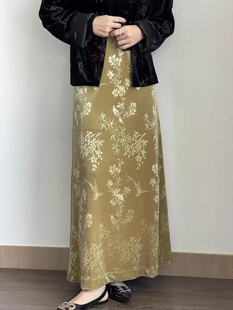Retro New Chinese Style Velvet Skirt  Women  New Arrivals Autumn/Winter Jacquard Pattern Slimming Mid Traditional Chinese Skirt
