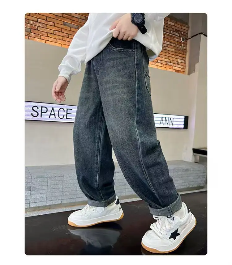 2026 Neue Kinder-Samt-Jeans mit weitem Bein für Jungen im Herbst und Winter, dicke, warme und lockere Freizeithose für 4-12 Jahre – Detail 10
