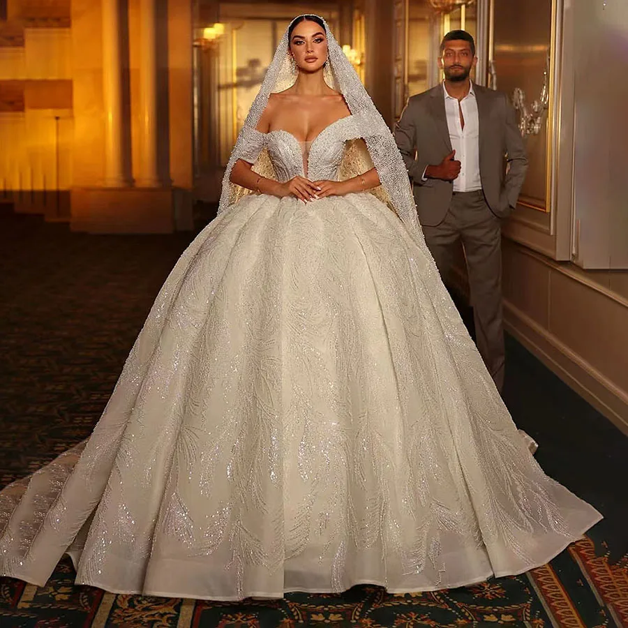 Stunning Style Ball Gown Wedding Dress Off Shoulder Luxury Pearls Beading Embroidery Lace Princess Bridal Gown Vestido De Noiva