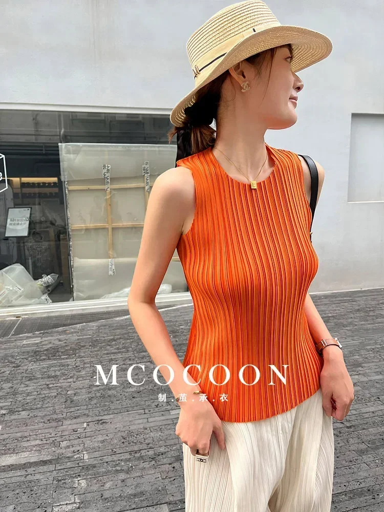 YUDX Miyake Pleated Female Round Neck Tank Top Japanese Casual Temperament Stretch Design Tops Summer Casual Versatile T-Shirt