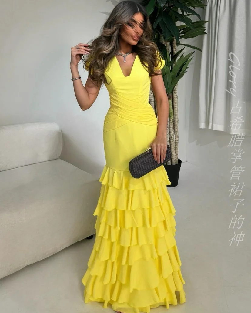 

New Yellow Evening Dress 2024 V Neck Prom Dresses Simple Short Sleeves Saudi Arabia Formal Party Dress For Eid Vestidos De