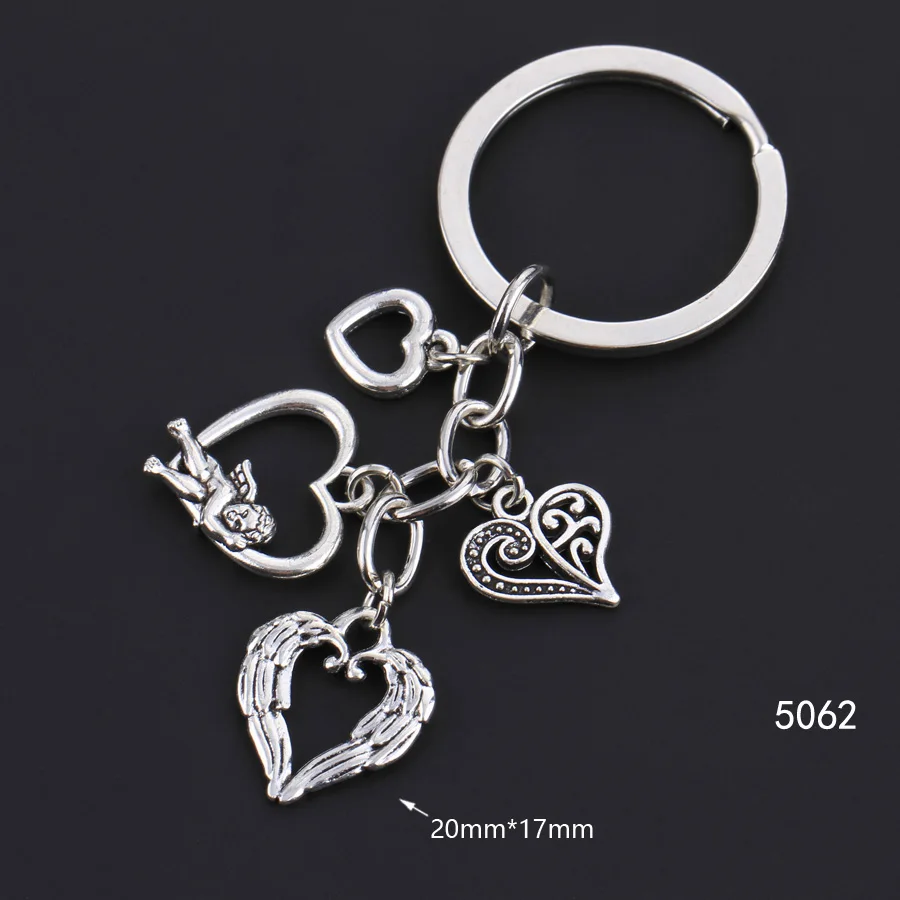 Love Heart Woman Key Chain Animal Cat Man Keychain Wing Evil Eye Fashion Jewelry Car Pendant Friend Original Christmas Gift