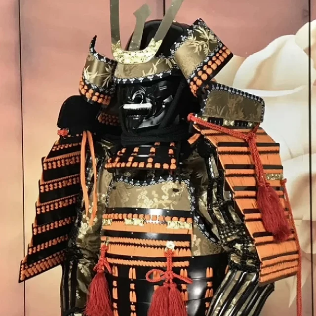 Traje fashion de samurai japones