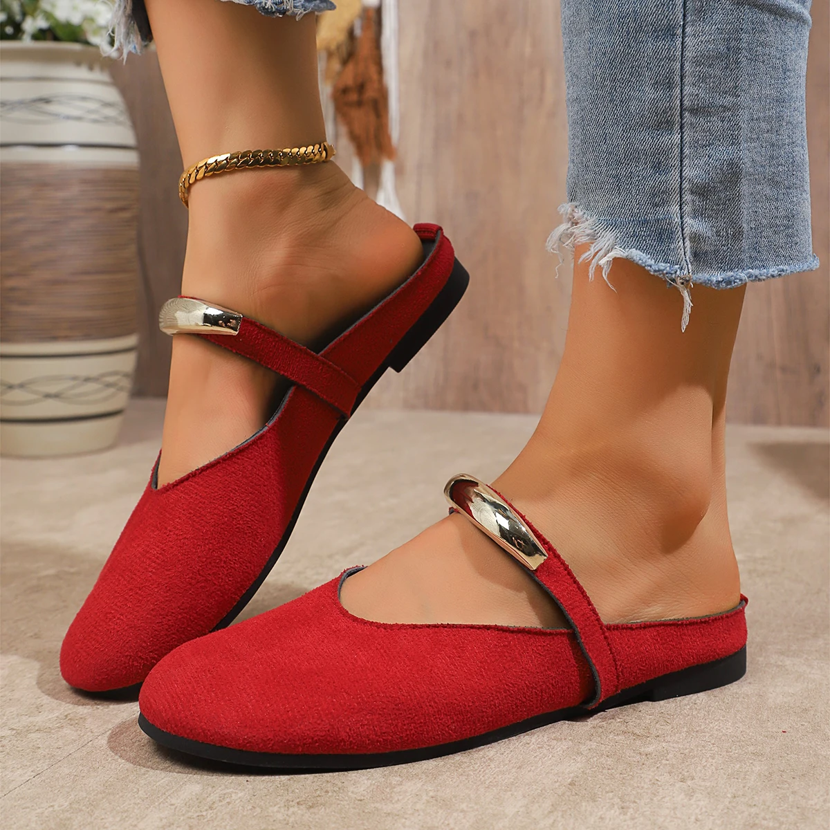Women Flat Slippers Suede Fad Mules Shoes New Slingback Sandals 2025 Summer Casual Half Slippers Slides Woman Zapatos De Mujer