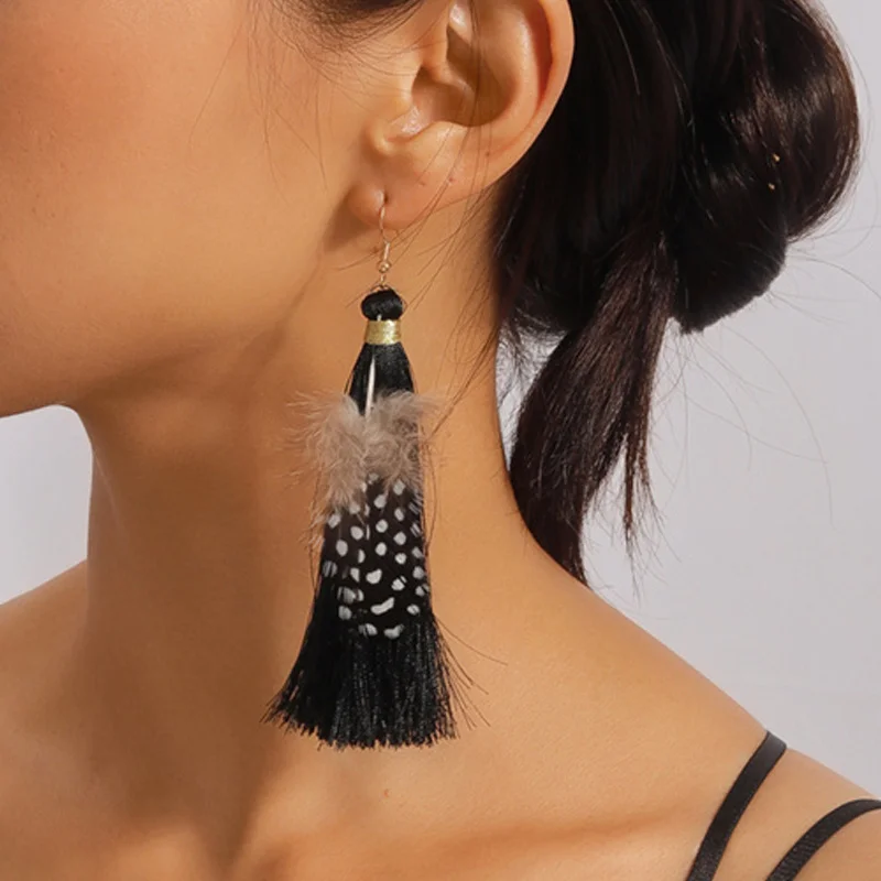 Aihua Boho lange Feder Ohrringe für Frauen schicke Huggies Zigeuner Fransen Ohrringe handgemachte Aussage Schmuck Geschenke – Detail 16