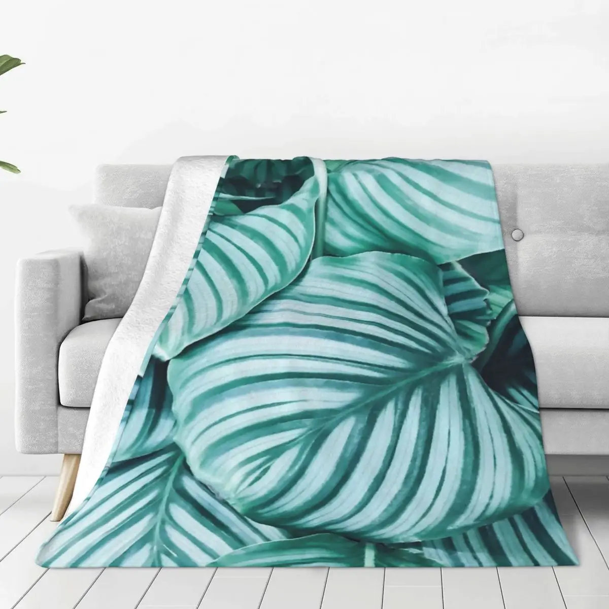 Long Embrace - Teal Green Four Seasons Universal Blanket Campsites Can Be Covered Father's Day Gift