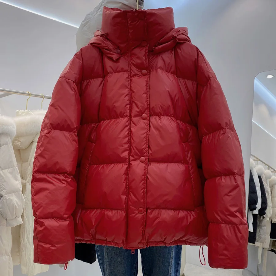 เสื้อแจ็คเก็ตขนเป็ดสีขาวสำหรับผู้หญิงปี 2026 พร้อมฮู้ดที่ถอดออกได้ อุ่นสบายสำหรับฤดูใบไม้ร่วงและฤดูหนาว เสื้อคลุมลำลองสีพื้นเรียบง่าย ทรงโอเวอร์ไซส์