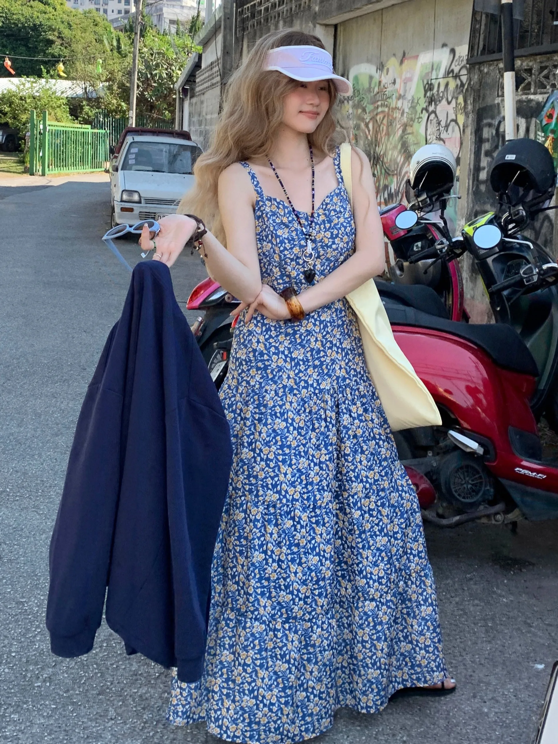 

Пляжное платье больших размеров в японском стиле: синее, с цветочным принтом, длинное, летнее, стройнящее, в стиле сказки, А-силуэт