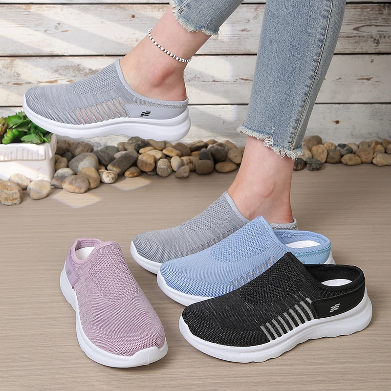 Chaussures à enfiler à talon ouvert pour femmes, avec empeigne en maille tricotée à rayures verticales ajourées, semelle épaisse à contour ondulé et découpe arrière, pour la marche