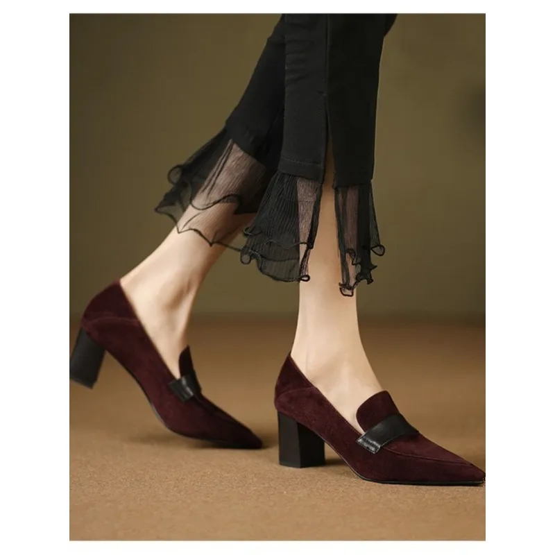 حذاء بدون كعب من الجلد الناعم للنساء بكعب سميك، قدم واحدة واسعة ومضادة للانزلاق وقصة عميقة وكعب عالٍ بمقدمة واحدة #3