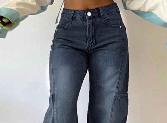 

Women's Jeans 2026 New Spring and Autumn Retro Solid Color Pocket Design High Waist Streetwear Casual Straight Leg Jeans
