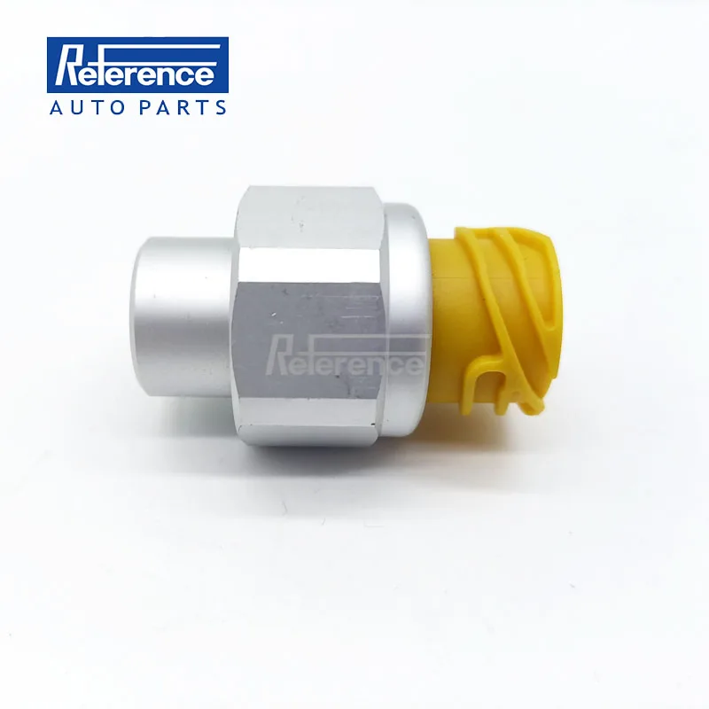 REFERNEEC Pressure Switch Sensor 81255140045