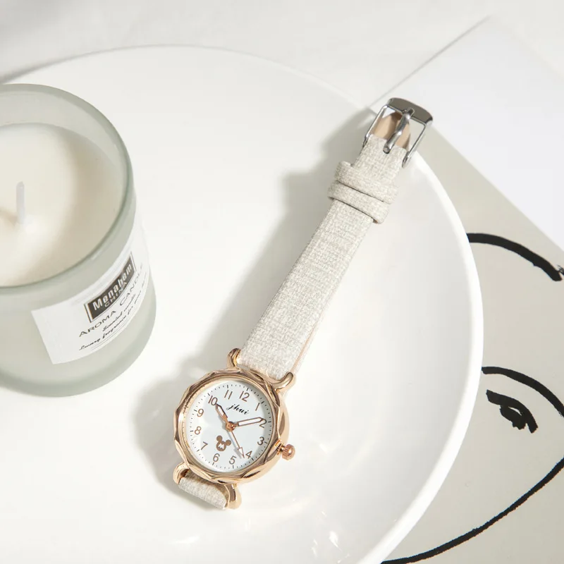 Disney Mickey Mouse luksusowe zegarki dla kobiet moda codzienna Relojes damskie kwarcowe zegarki na rękę Cartoon zegarek dla dzieci prezent urodzinowy