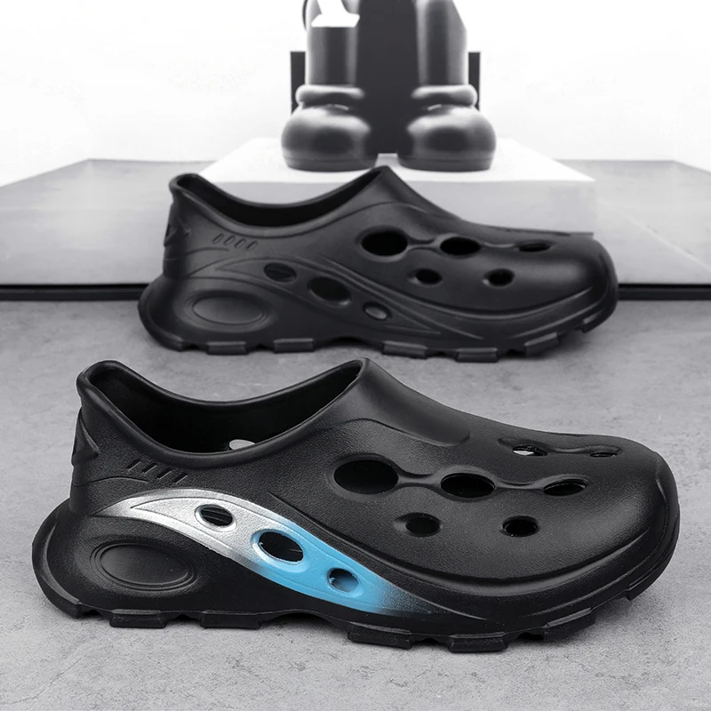 

Summer Slip-on Rubber Sandals Men Clogs Garden Shoes for Wide Foot Barefoot Shoes Zuecos Hombre Cholas Man Beach Shoes