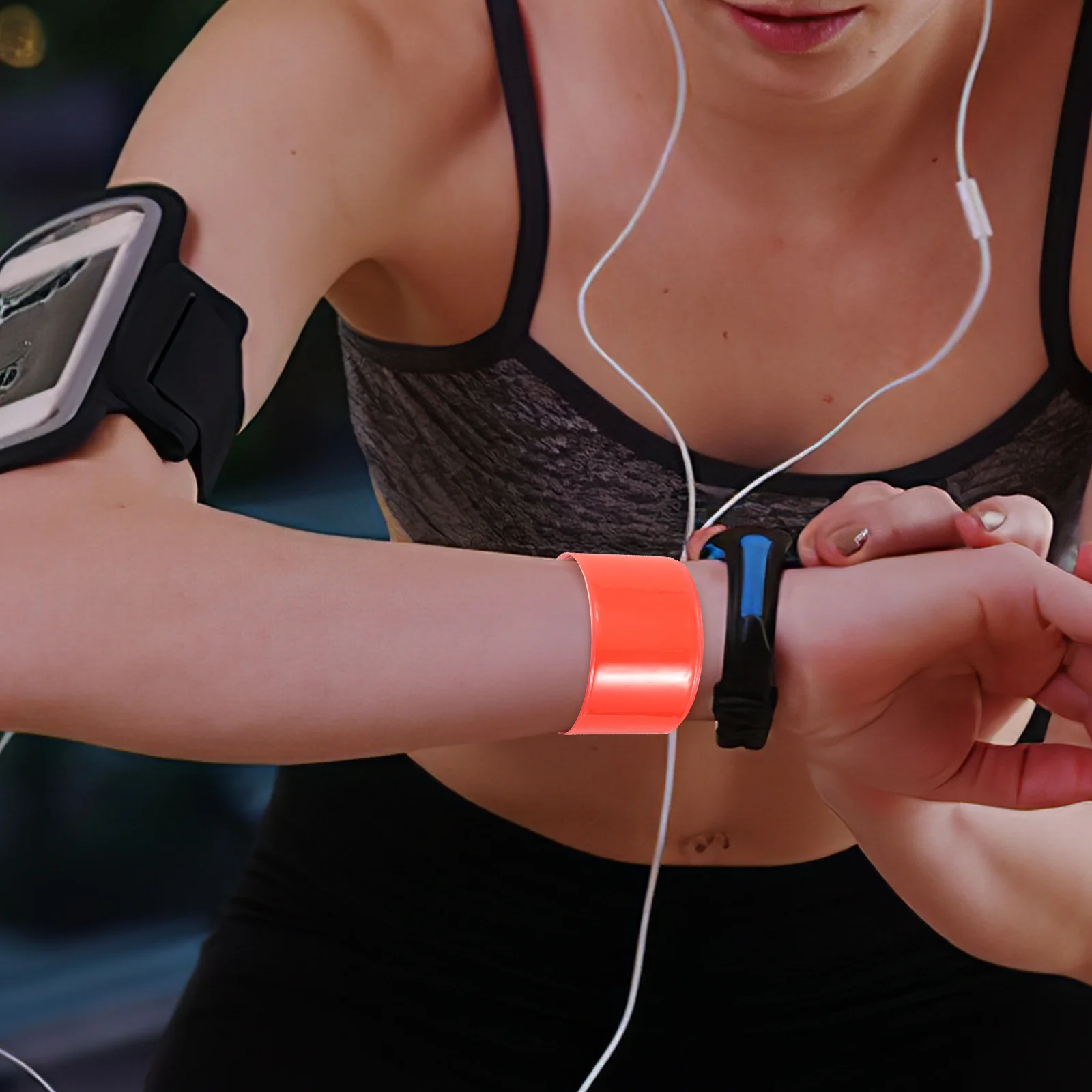 

12 pcs Reflective Wristbands Slap Bracelets For Night Running Cycling Walking High Visibility Safety Armbands Kids Reflective