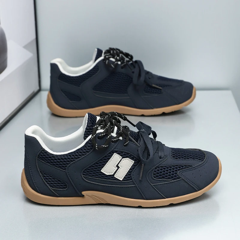

2025New Sports and Casual Shoes, Breathable, Lightweight, Fashionable and Versatile, Suitable for Young People Who Like Sports