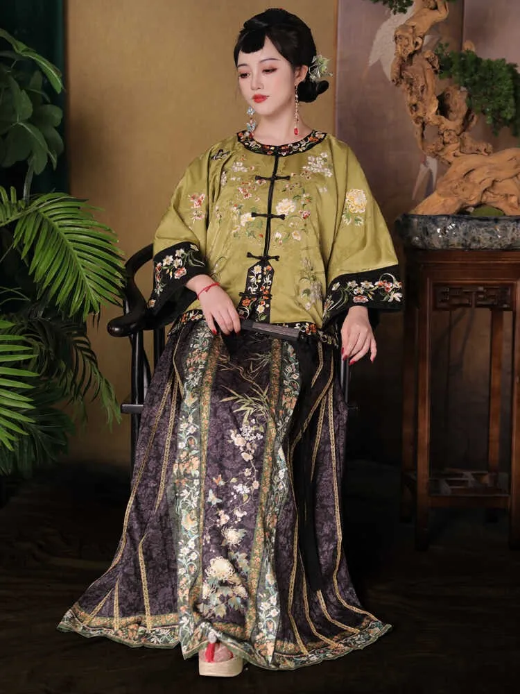 

Женский Хань короткий вышитый древний костюм в китайском стиле Ханьфу