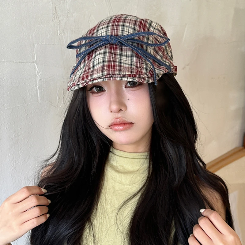 Fashion Bow Strap Berets for Women British Style Summer Travel Sunscreen Niche Versatile Show Face Small Retro Plaid Forward Hat