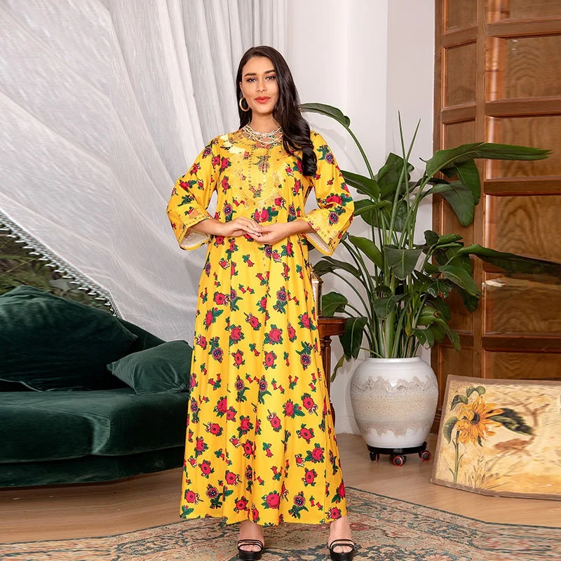 中東女性用プリント柄ドバイクロスボーダーエスニック婦人服2024年春ファッションレディース伝統衣装