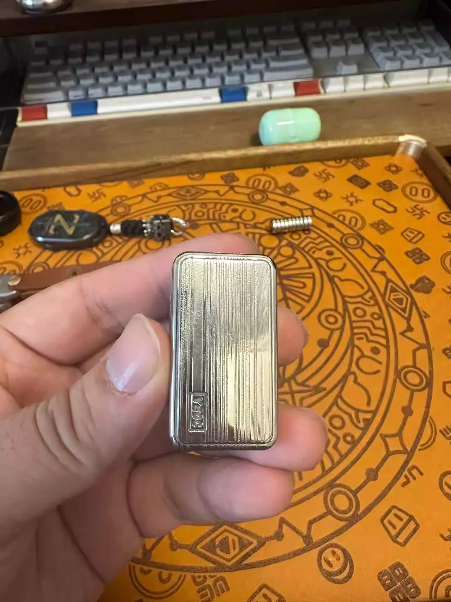 thumb