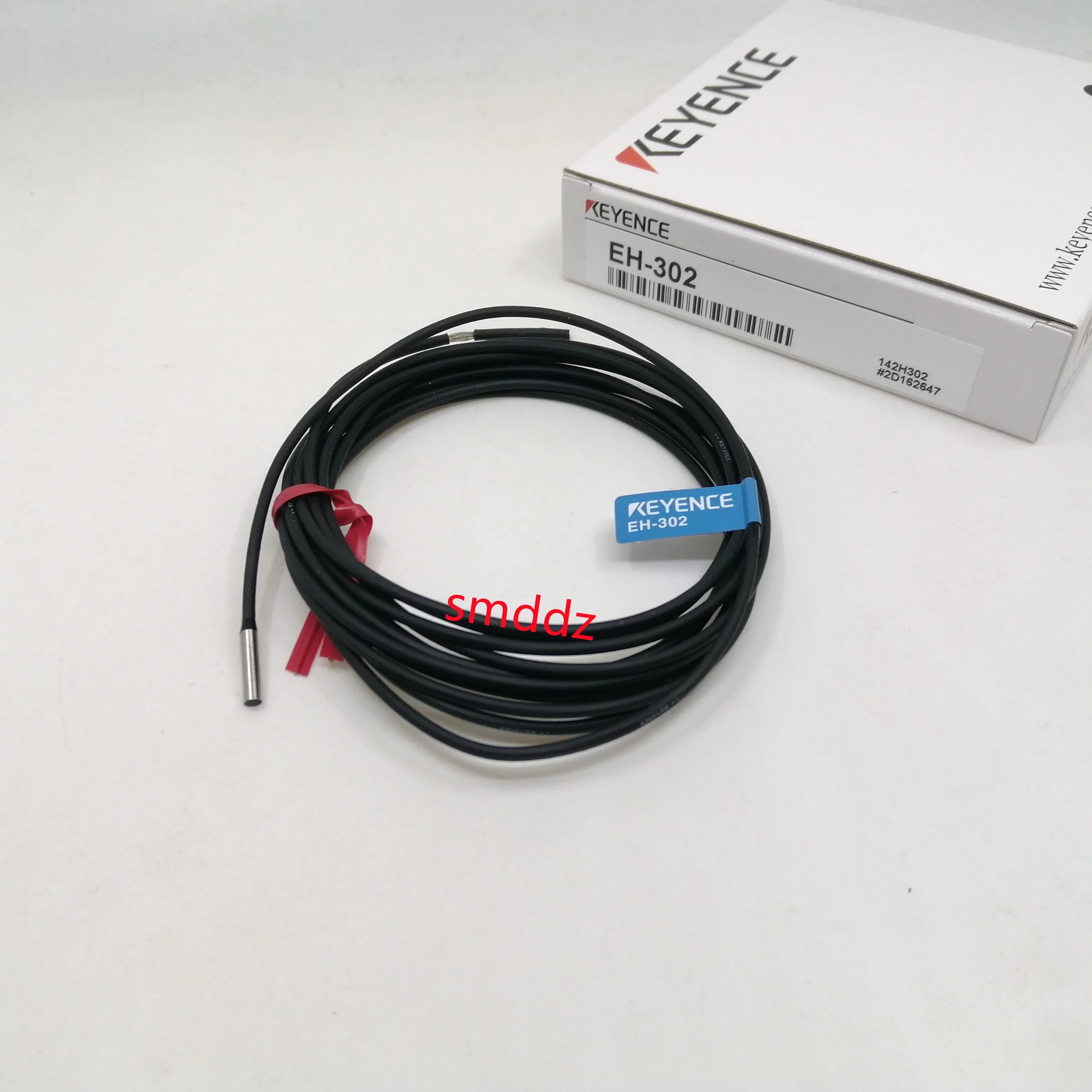 

1 шт. / Датчик Keyence: EH-114 / EH-110S/ EH-110/ EH-308 / EH-308S / EH-302 / EH-303A/ EH-305