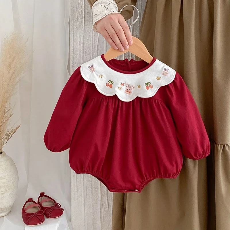 

Новые комбинезоны для маленьких девочек, одежда, рождественские комбинезоны принцессы для новорожденных девочек с вышивкой кролика, сладкий новогодний подарок