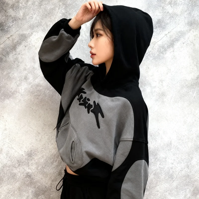 خريف شتاء Y2K Harajuku أسود رمادي تقسم مطبوعة المرأة هوديي ملابس كاجوال فضفاضة المرأة البلوز بسيط القوطية البلوز