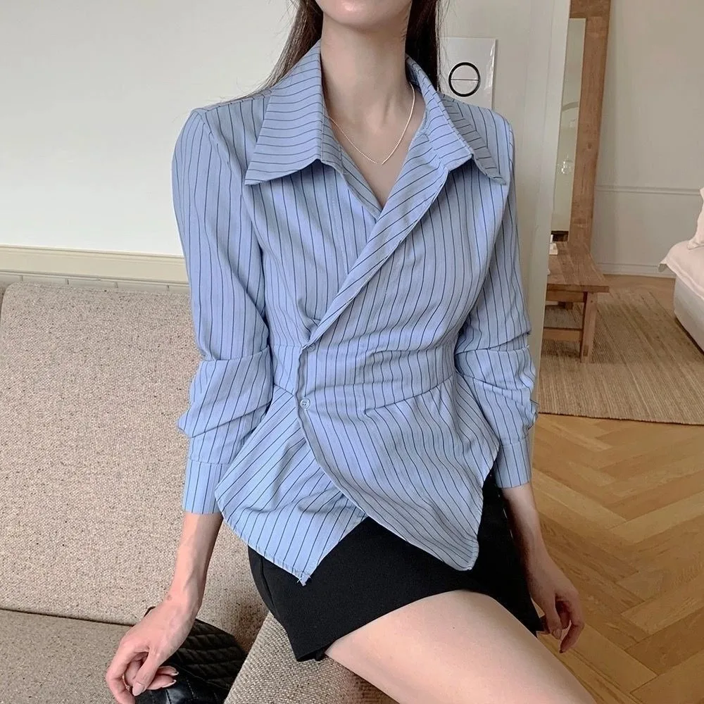 Chemisier court à rayures bleues pour femmes, col en v, chemises à manches longues de Style coréen, coupe cintrée à boutons, chemises de voyage