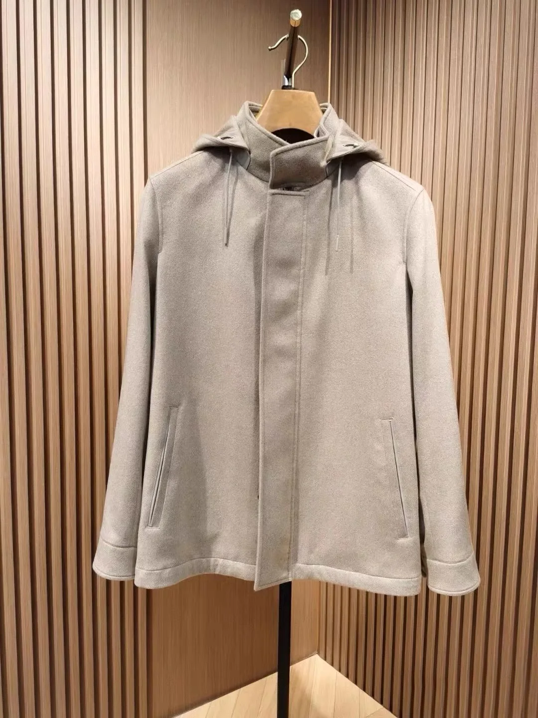 

Classic Soft Wool Camere Hooded Jaet Men's Autumn Winter Faion Stand Fit Middle Age Men's Color Zipper Coat