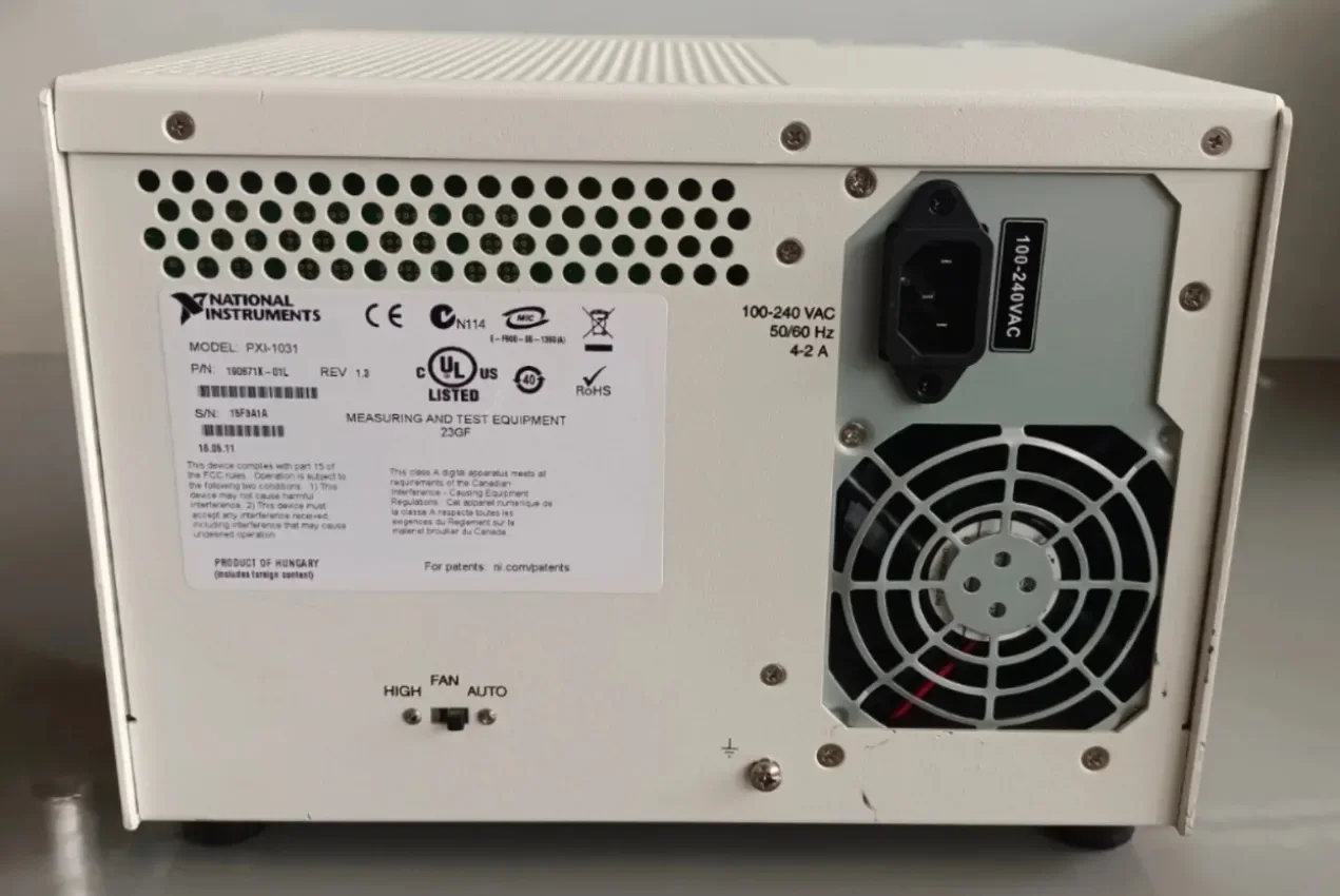 National Instruments NI PXI-1031 Chassis / 4-Slot PXI Mainframe#xhd