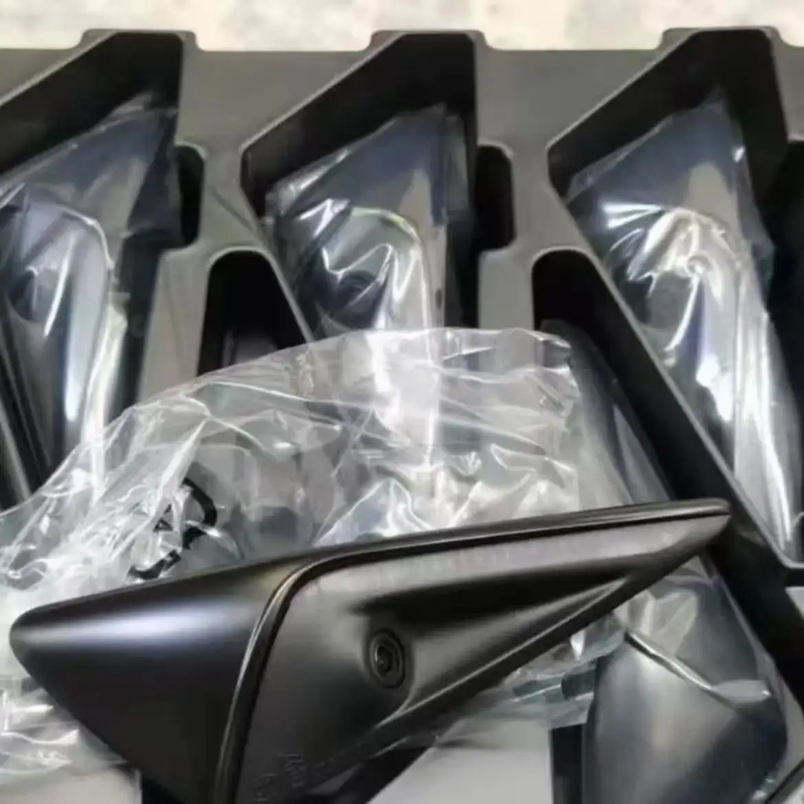 

2021-2023 Tesla model3/Y leaf plate sentinel mode camera turn signal 1125107-05-J 1125106-05-J