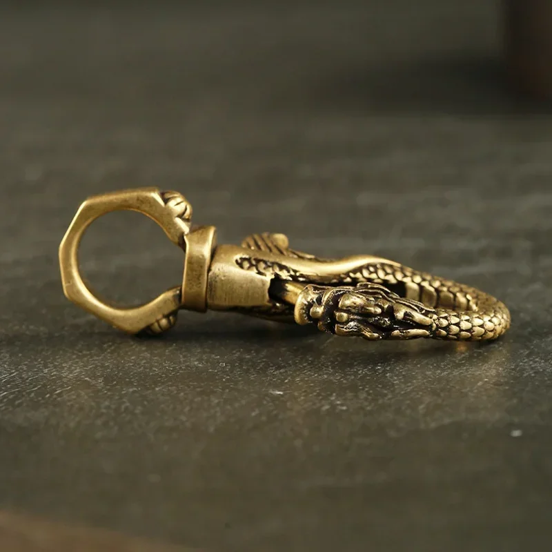 New Vintage Copper Dragon Figurines Small Ornaments Retro Brass Animal Car Key Chains Crafts Office Desk Decorations Accessories