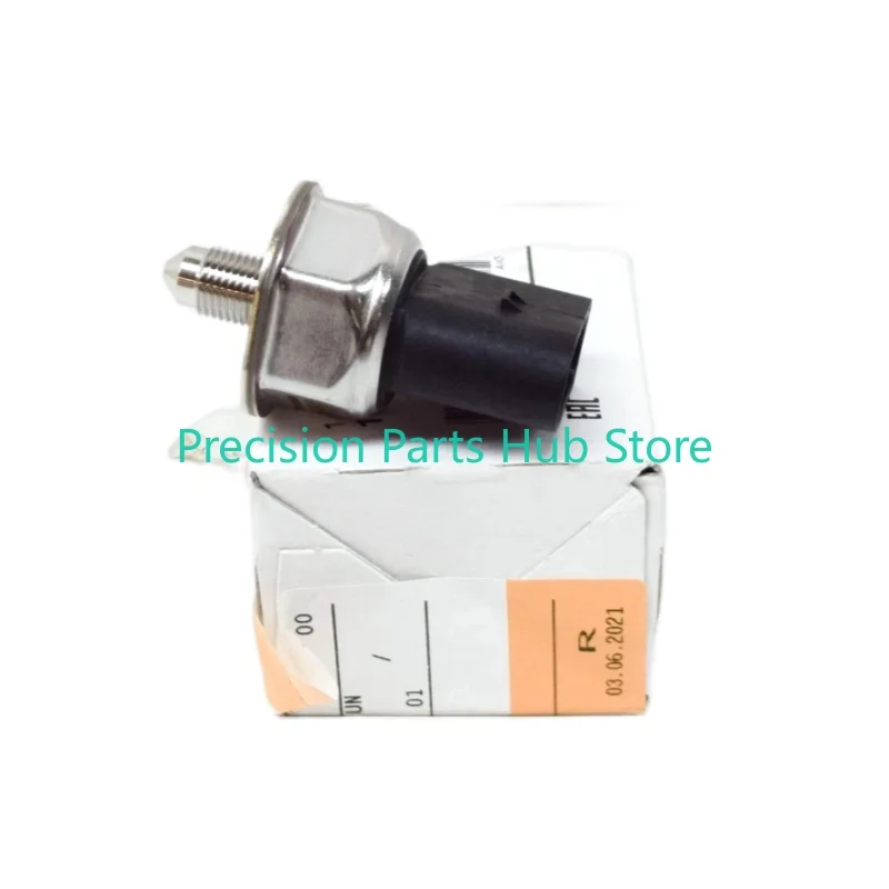 

OEM 13537537319 Fuel Rail Pressure Sensor For BMW E24 E63 E64 E23 E32 E38 E65 E66 F01 F02 E53 E70 E71 E83 E90