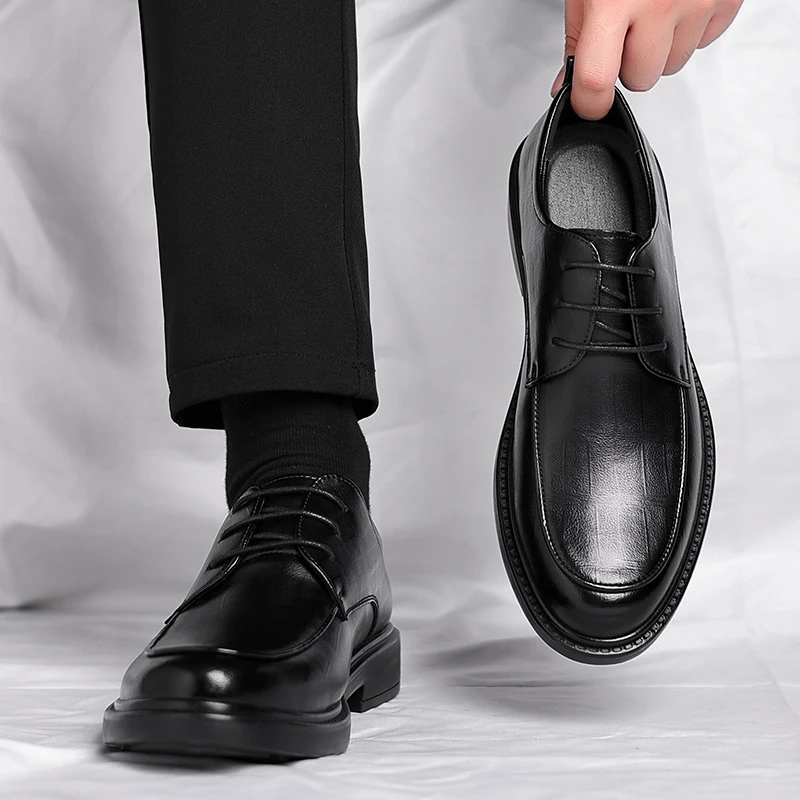 Leather Shoes Men's Four Seasons Business Formal British Casual Commuting Style Black Heightening Wedding Groom's Shoes New