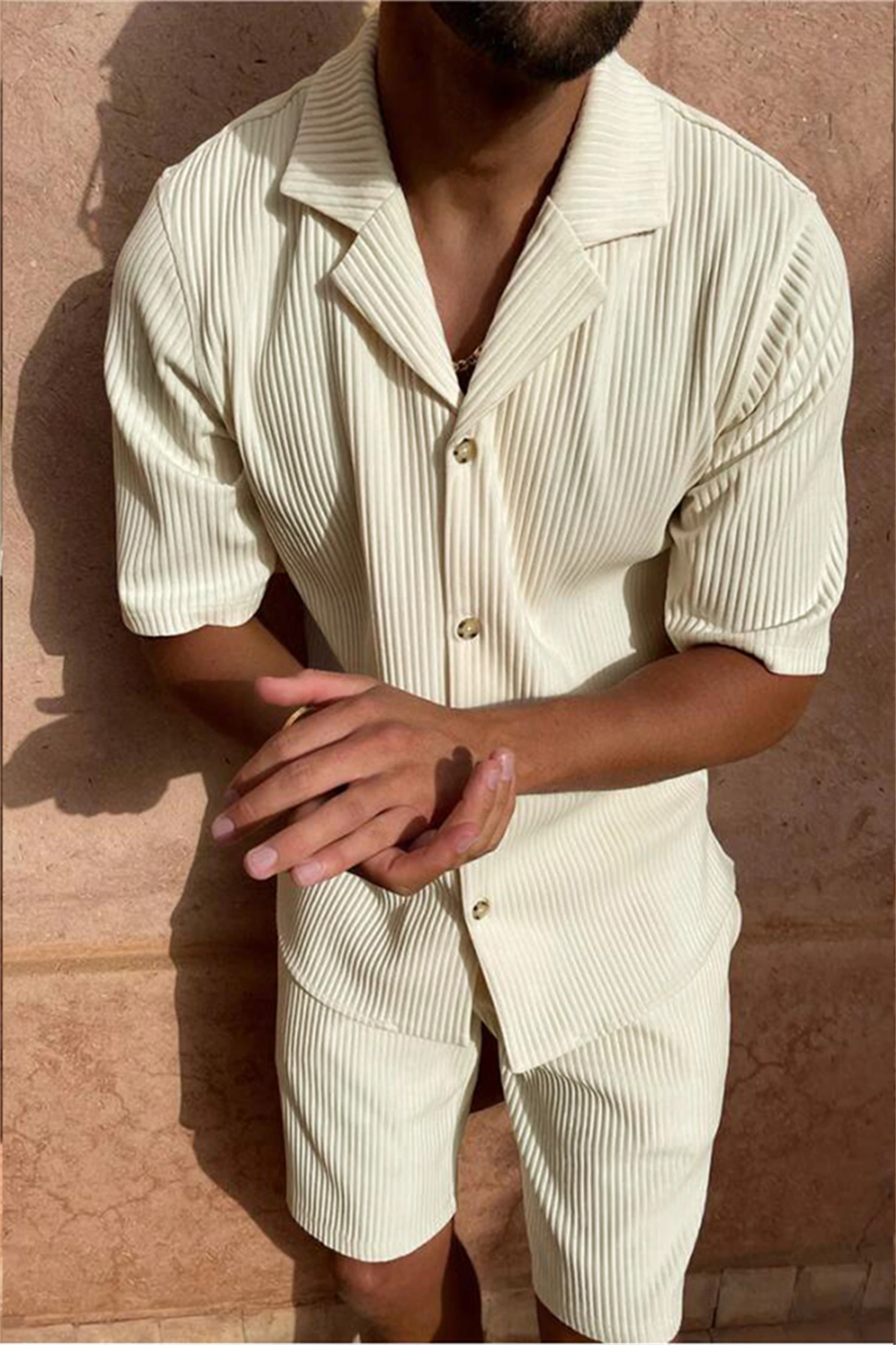 Immagine 5: Completo Estivo da Uomo in Stile Europeo e Americano, Nuovo Modello con Tessuto Waffle a Tinta Unita, Giacca a Maniche Corte con Colletto e Pantaloncini, Set Due Pezzi Primavera/Estate
