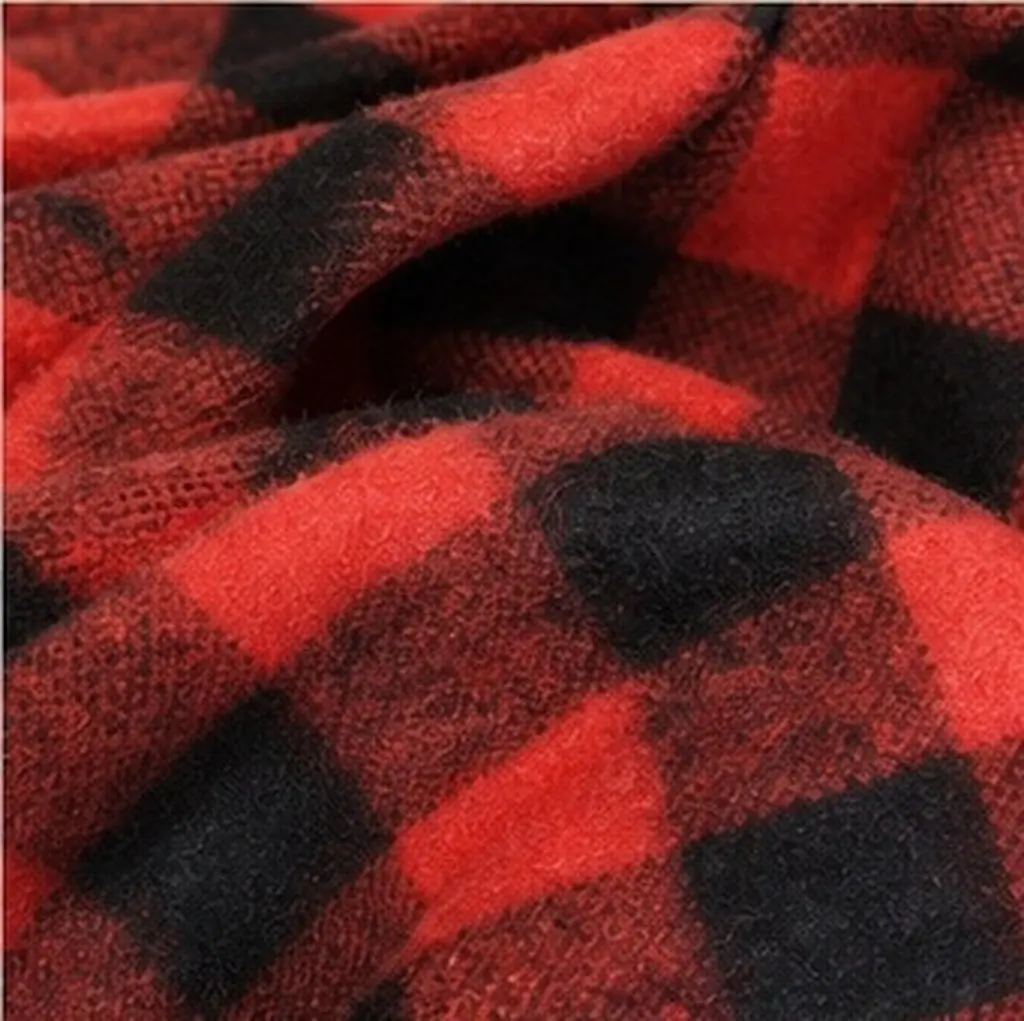 1Pcs Plaid Cloth Christmas Chair Cover Couple Style Decorative Chair Back Cover for Home Restaurant Warm Festive Decor